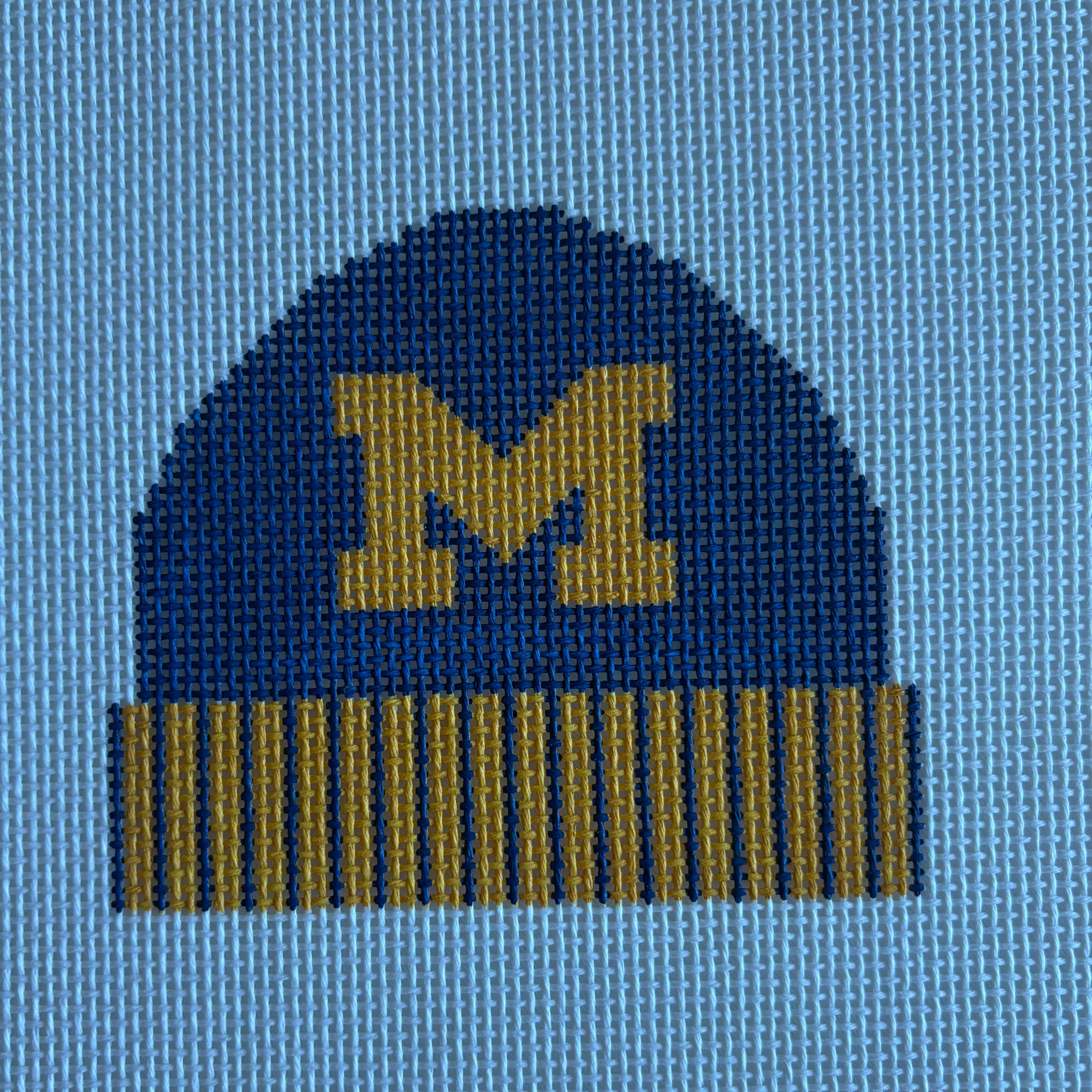 U of M hat