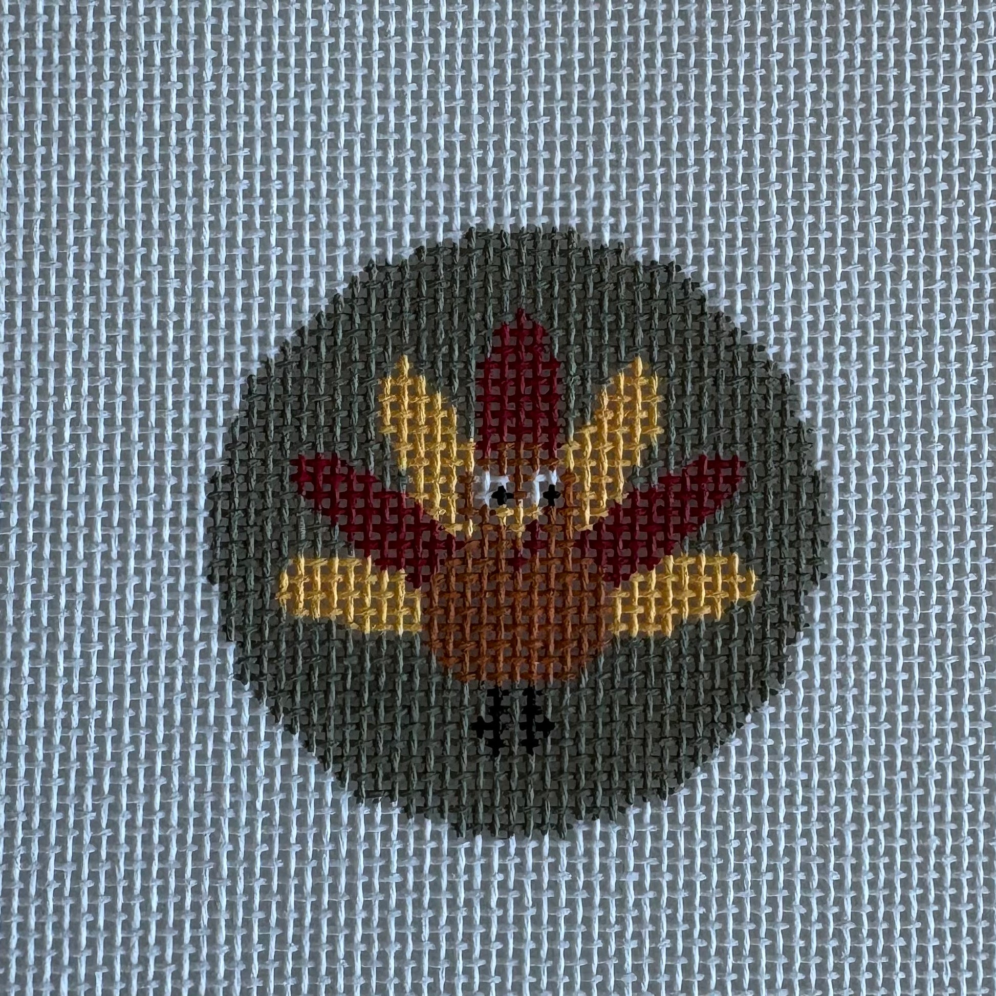 Mini round turkey  bag tag on green