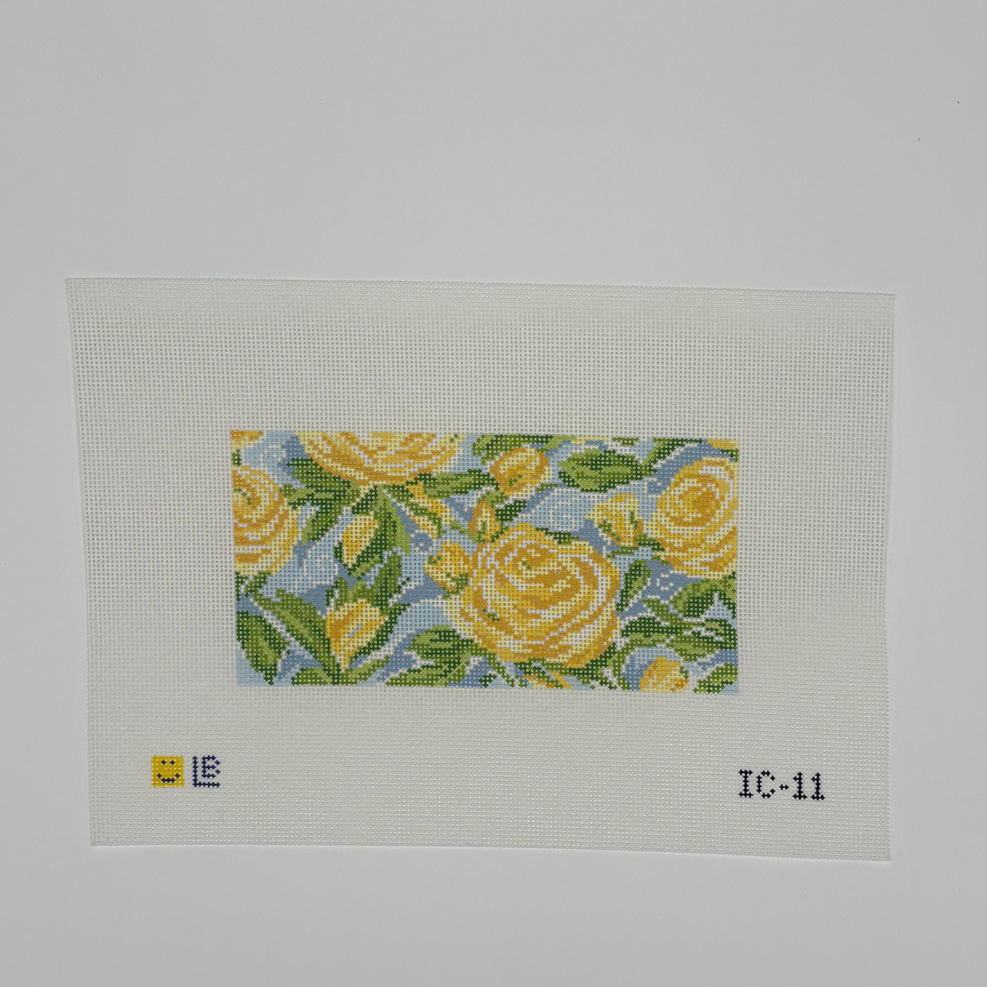 Lily inspired roses - yellow