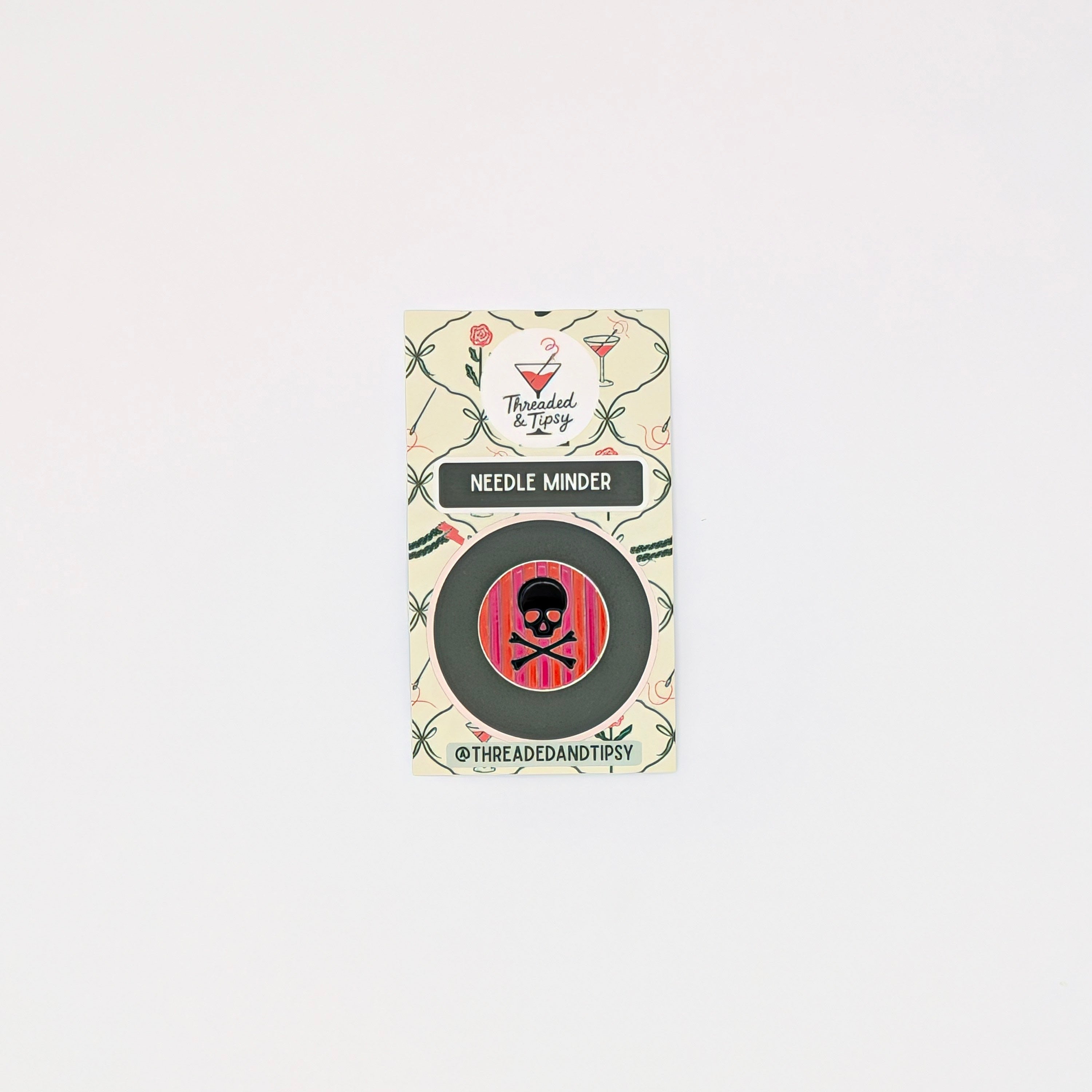 Skull and Cross Bones Needle Minder