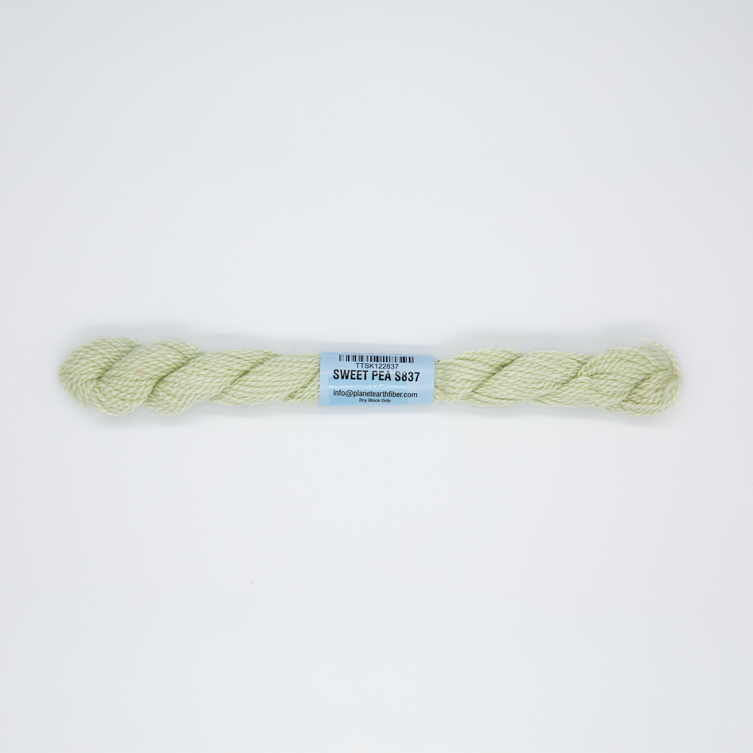 Essentials Skein Sweet Pea